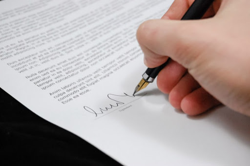 La firma autografa sui documenti scansionati: quale valore assume? –  Easyteam.org SRL – GDPR e DPO